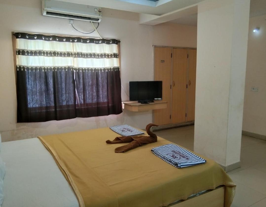 Rajkrishna Residency Hotel Attur Ngoại thất bức ảnh